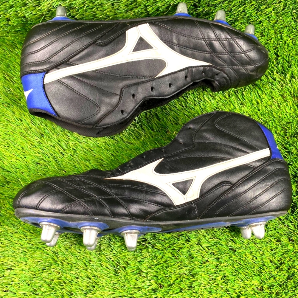 Mizuno Rugby cleats!